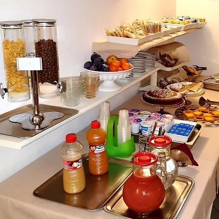 Minerva Hotel 3*