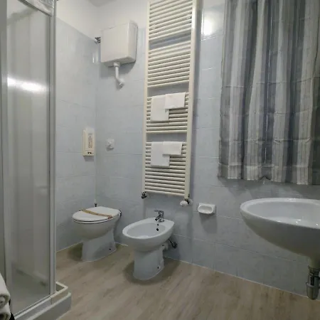 米纳瓦酒店 酒店